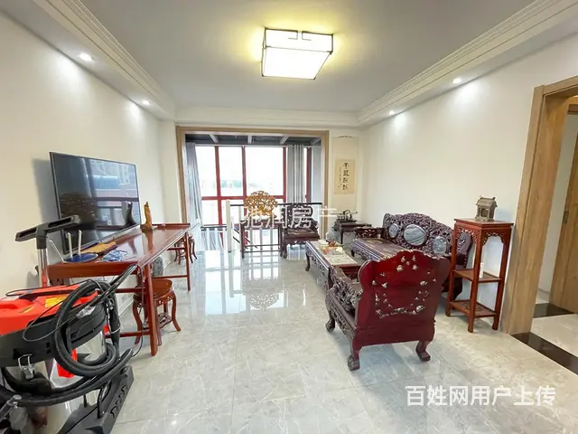 公园里 电梯洋房 精装修复式楼 送大露台 豪装50万！诚心售 - 图片 1