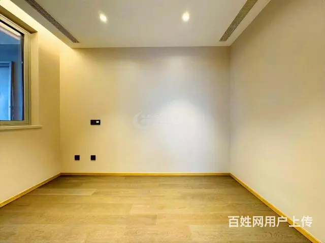 一线铁景房 家门口数车 噪音大 随时可看房 密码在手 高楼层 - 图片 10