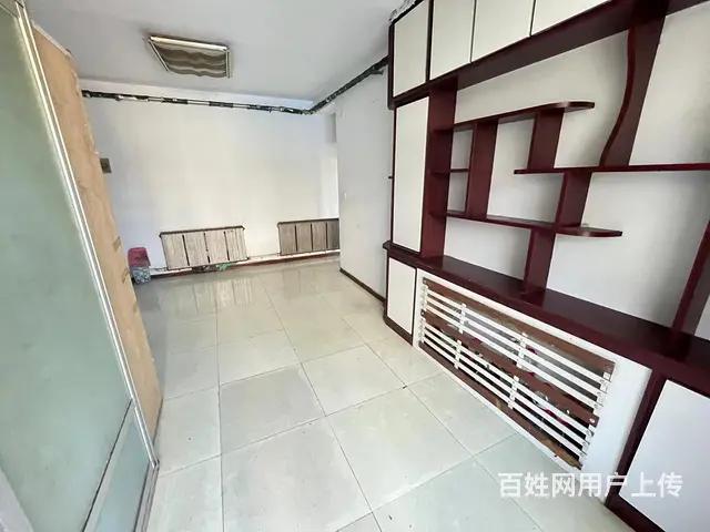 万达附近2楼70平中装双床冰箱洗衣机热水器9000元 - 图片 3