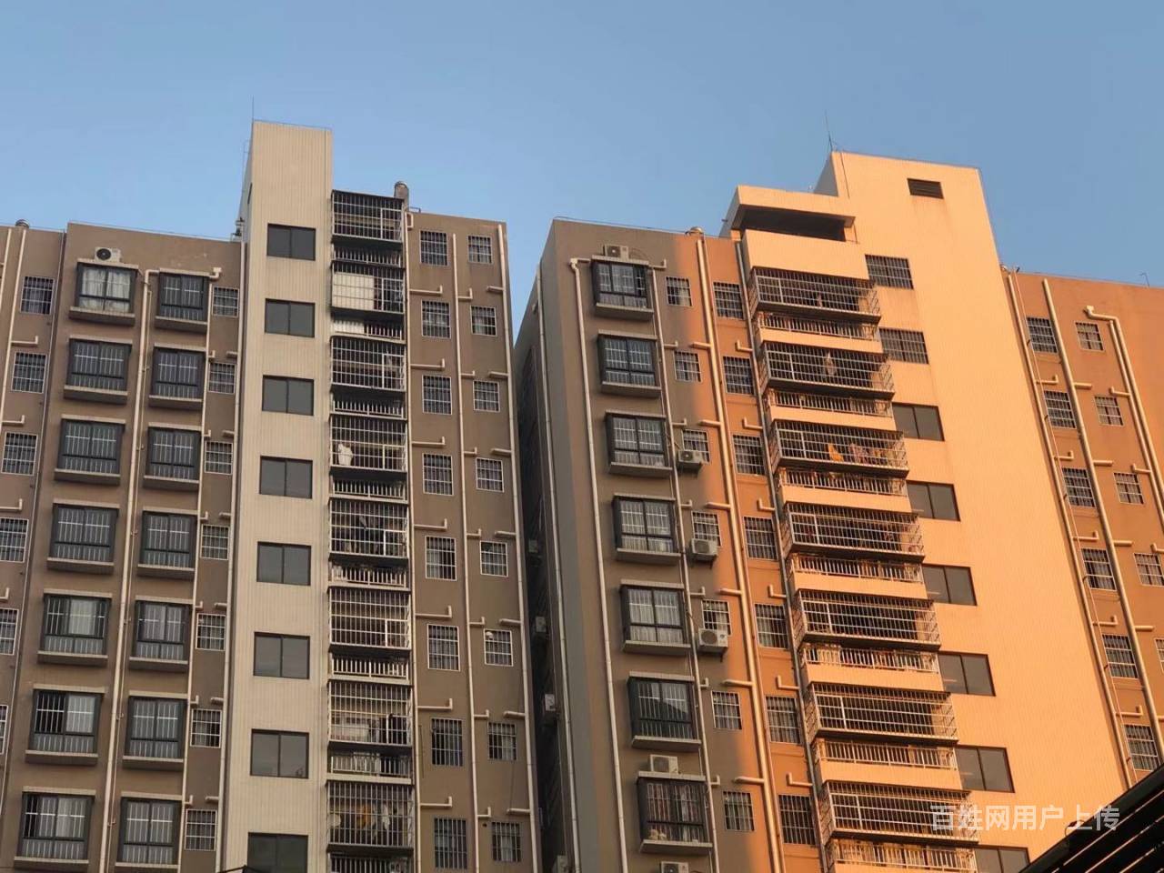 塘厦花园街【塘厦小时代】三栋规模小区,楼下大型商业街