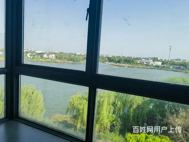 锦溪花园一线湖景主卧出租 - 图片 4
