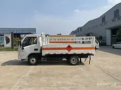 上汽跃进氧气乙炔运输车包上户可分期