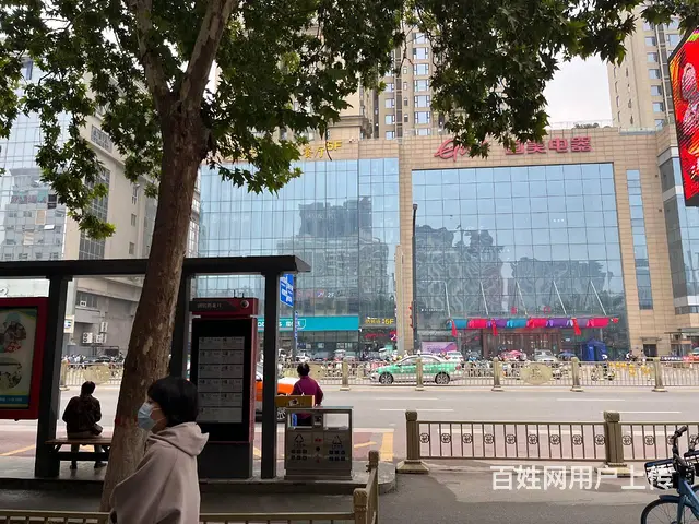 （同城乐铺推广）人民中路公交站牌30平小吃店转让，可空转 - 图片 2