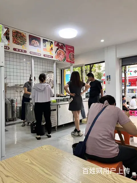 （51旺铺推荐）五华区新联巷63平米线店转让 - 图片 4