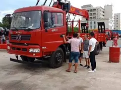 国五随车吊价格 徐工8吨随车吊价格
