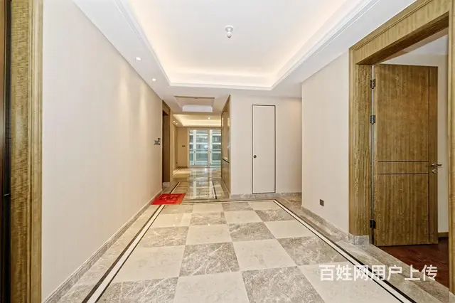 特价，特价，急卖房源，价格还好商量，花园景观位置，带一车位的 - 图片 1