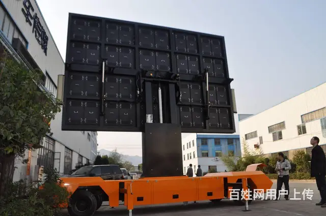 可移动升降LED屏，LED折叠显示屏，LED旋转屏 - 图片 6