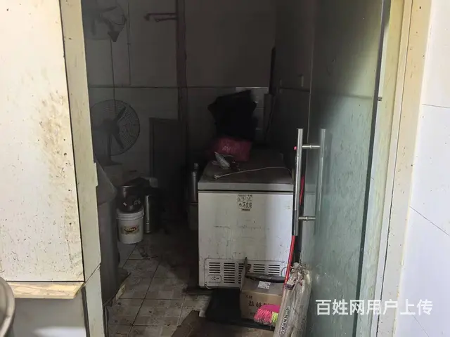 （易转介绍）义乌浙四医院侧门口设备齐全大人流餐饮店转让 - 图片 4