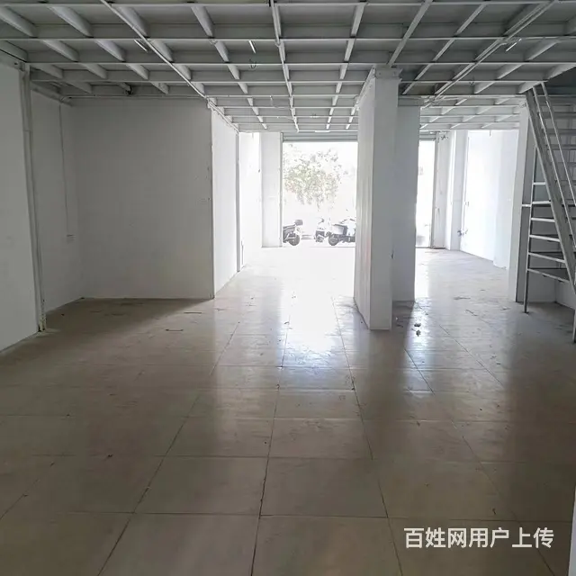（51旺铺推荐）琼山区椰海新城136平临街旺铺出租 - 图片 7