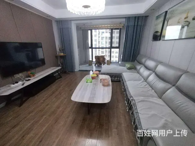 新体育馆附近 建业公园里 电梯房12楼 - 图片 1