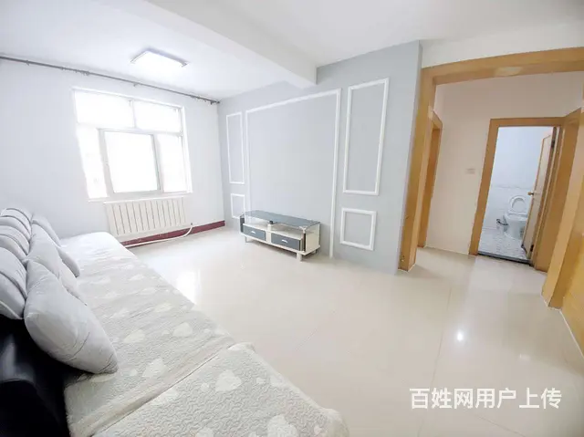 住人1楼，带草厦，装修整洁，带草厦，温泉康城江家寨莱茵小镇 - 图片 2
