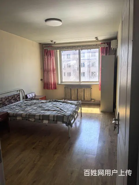 铁南小区，5楼，两室一厅一厨一卫 - 图片 1