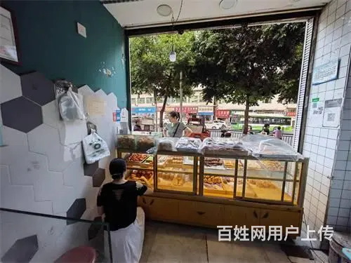 （达州铺源网）南外三里坪农贸市场旁40㎡蛋糕店转让（带夹层） - 图片 4