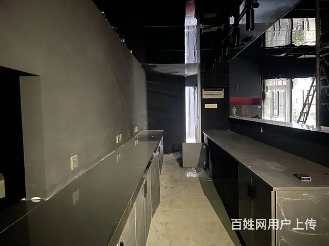 （51旺铺推荐）迎宾路中铁置业广场315平铺面转租 - 图片 4