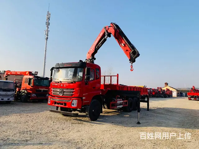 270马力后八轮配15吨折臂随车吊分期付款价格 - 图片 3