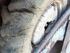 农用小四轮