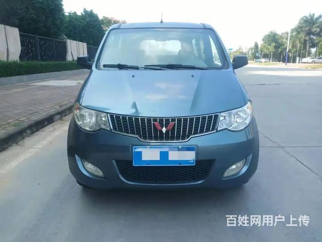 14年上牌五菱宏光,机头波箱非常好,7座的,年审保 广州增城面包车