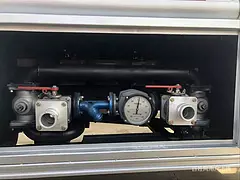 黄冈东风D910吨油罐车10吨运油车配置价格