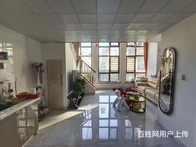 万国码头复试着急用钱出售 - 图片 5