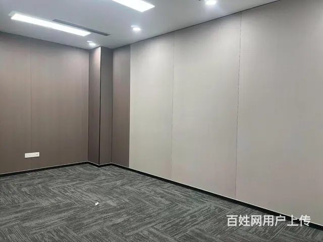 星城中心双地铁电梯口双开门精装带家具办公室 - 图片 3