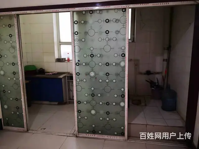 新天润橙郡对面三工村四队 其他1厅 简单装修 - 图片 4