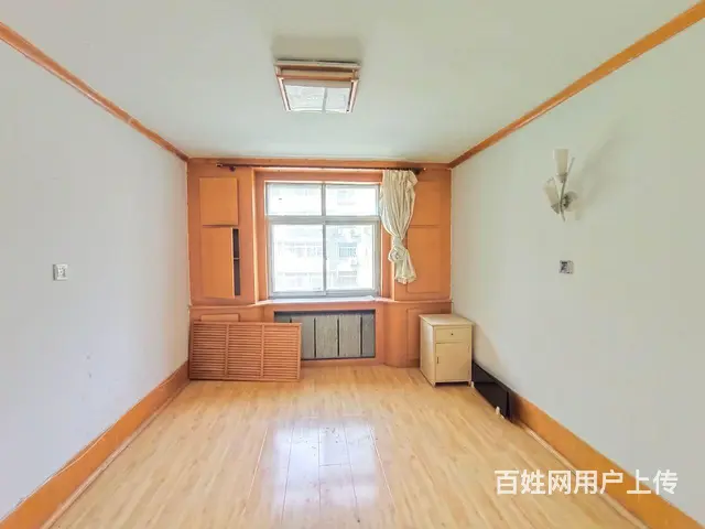 银河小区多层三楼三室115平44万 - 图片 3