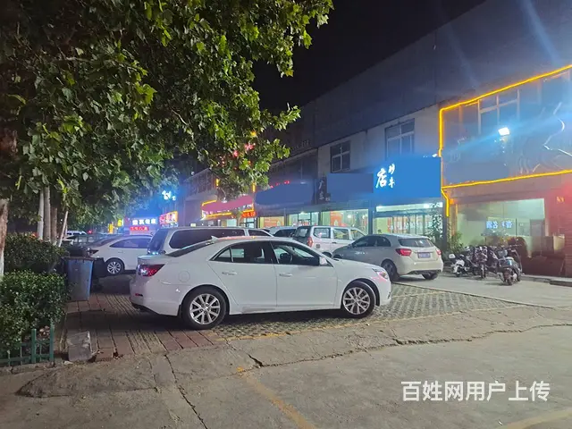 （商聚网）21米宽门头自带停车位盈利可观知名餐饮店转让 - 图片 2