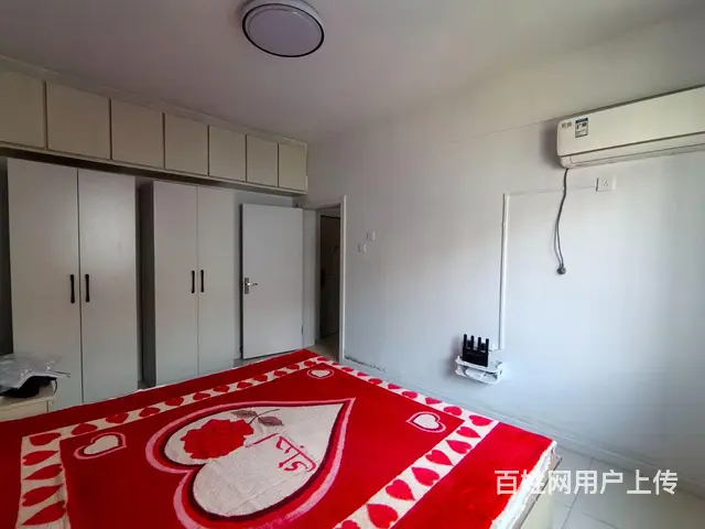城南新苑一室一厅，中等装修月租1200，包取暖费物业网费 - 图片 2