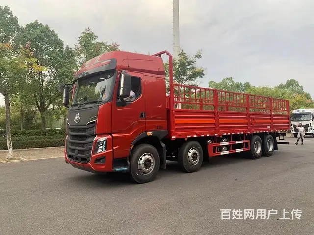 楚胜东风柳汽四轴9.6米气瓶运输车 额载20吨 - 图片 2