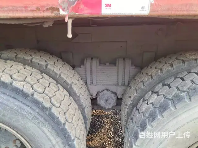 出售19年湖北大运轻皮前四后八自卸车，货箱6米2 - 图片 8