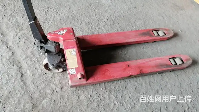 二手地牛 手动叉车 搬运车2台处理 可租可售可送货 - 图片 3