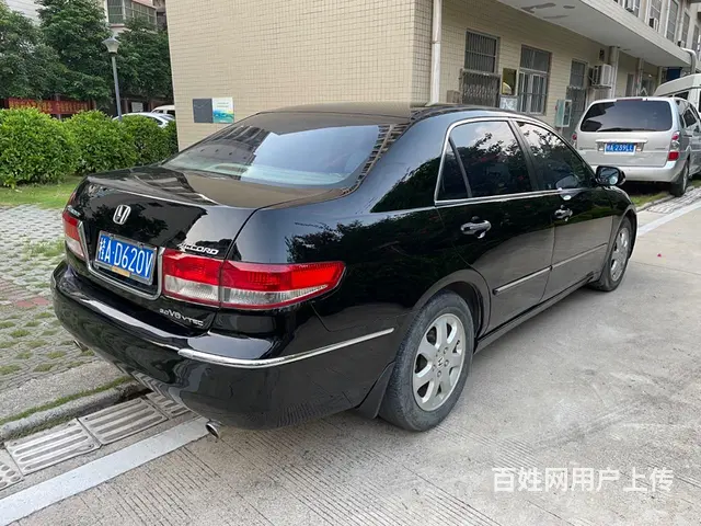 本田 雅阁 2003款 第七代雅阁 3.0 自动 Vtec - 图片 4