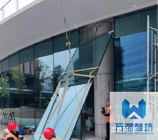 四川万强匠心打造成都玻璃幕墙更换安装，隔断改造项目 - 图片 4