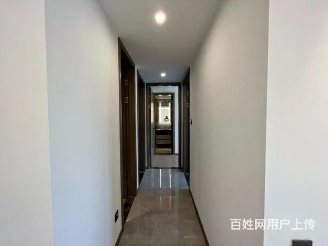 繁华地段未来科技城菜鸟对面！精装亏本急卖！三房二卫！随时看房 - 图片 3