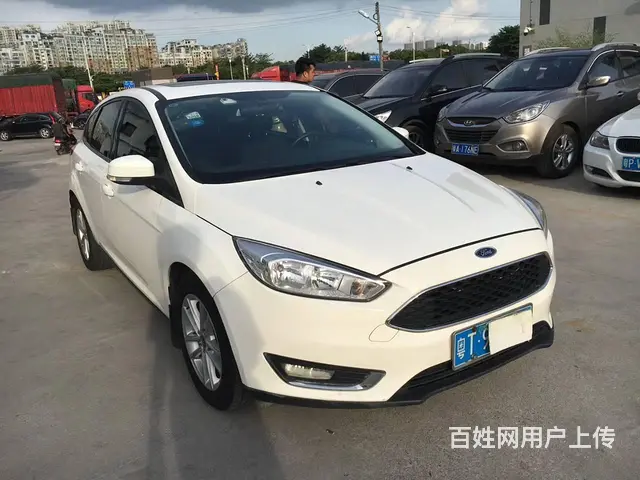 福特 福克斯 2015款 福克斯-两厢 1.6 双离合 风尚 - 图片 1