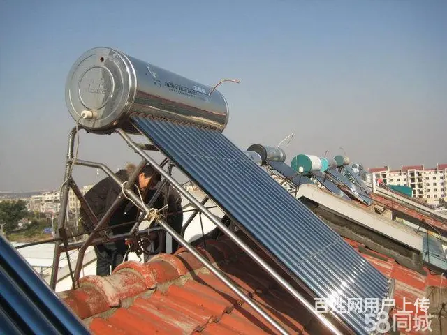 萧山区新街镇修理太阳能热水器空气能热水器太空能热水 - 图片