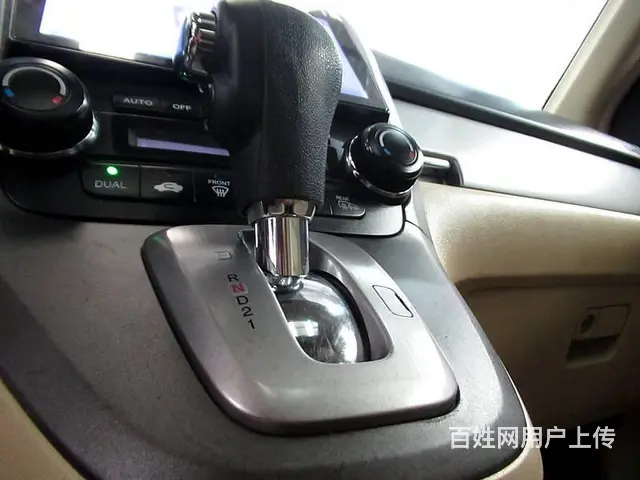 本田CR-V 2010款 2.4 自动 VTi 豪华版 - 图片 8