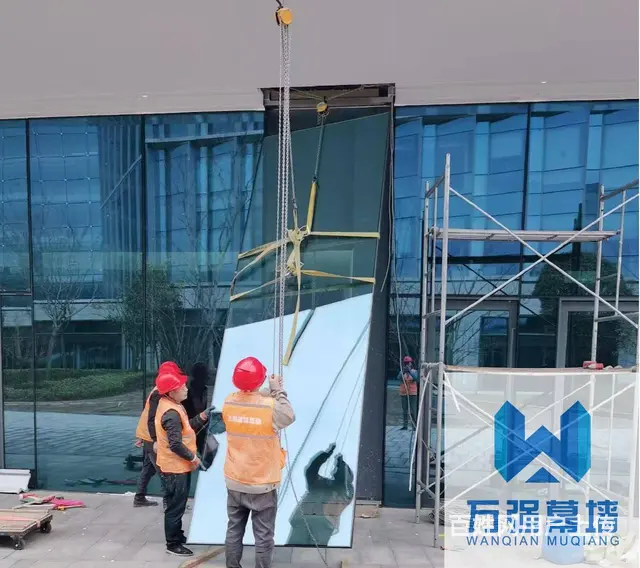 四川万强匠心打造成都玻璃幕墙更换安装，隔断改造项目 - 图片 5