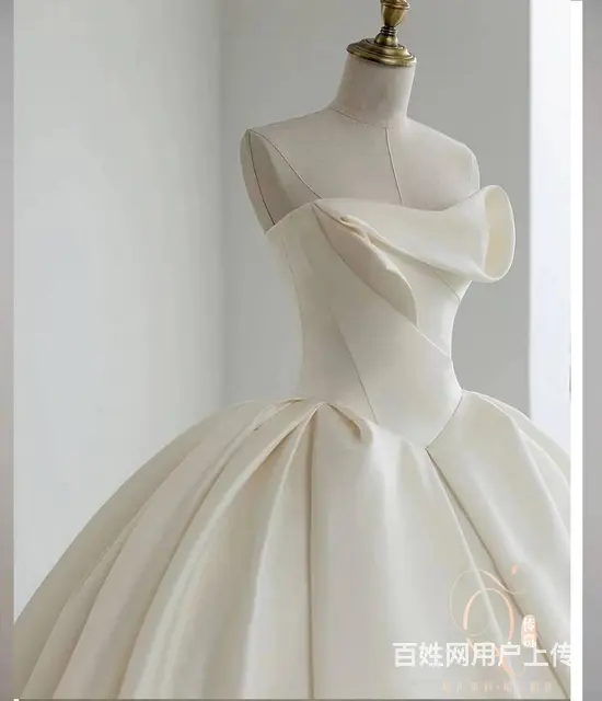 传奇婚纱礼服馆造型彩妆馆 - 图片 6