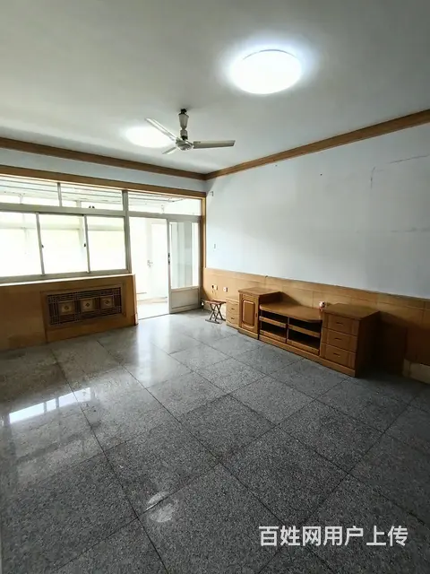 齐城南区元宝户型120平，4室2厅，低于市场价 - 图片 1