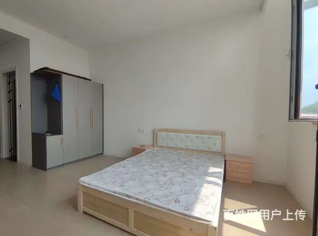 yp:出租:银沙大厦公寓
?50平左右，一室一厅一卫，家具家 - 图片 2
