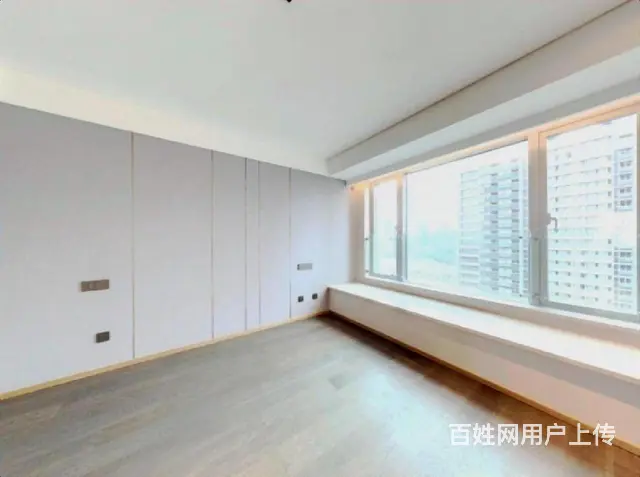 日曜之城810可走，房东想做第三套成交的业主，高楼层边套 - 图片 7
