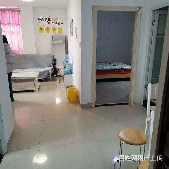 电梯房解放大道商业步行街附近1室1厅家具家电齐全月租1200 - 图片
