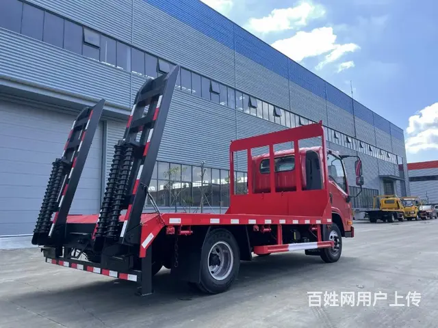 新款大运国六蓝牌挖机拖车　平板车分期上户一条龙服务 - 图片 4