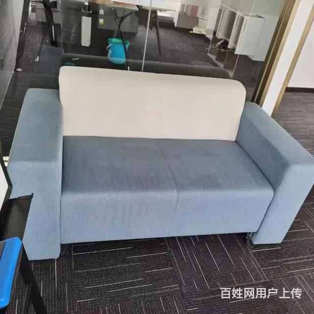 低价出售95成新员工卡位，老板桌椅，会议桌屏风桌 - 图片 4