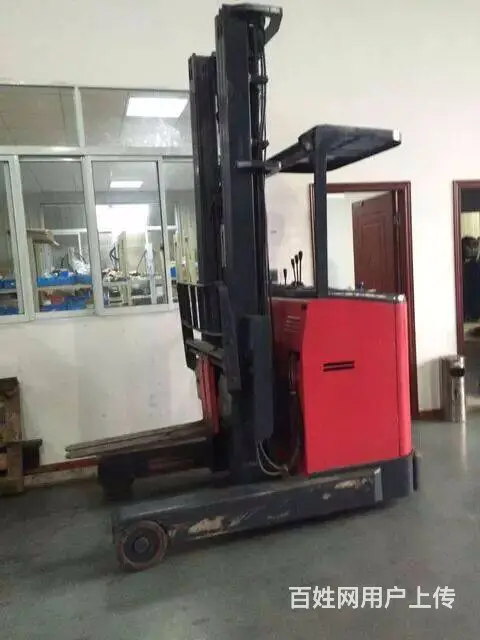 出售仓库环保窄道电动叉车，日本丰田二手电动叉车 - 图片 1