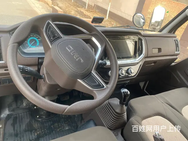 江铃 厢式货车 国六 准新半年车 - 图片 4