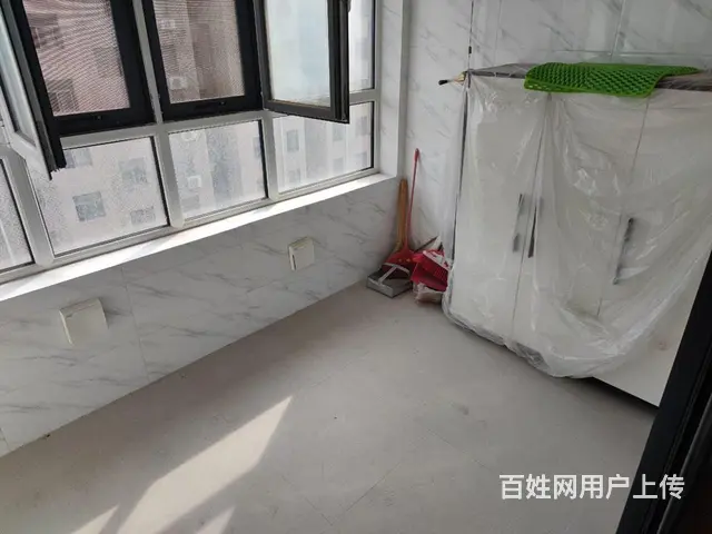 颐高公管，双证双气，精装修，送储室，可议价， - 图片 3