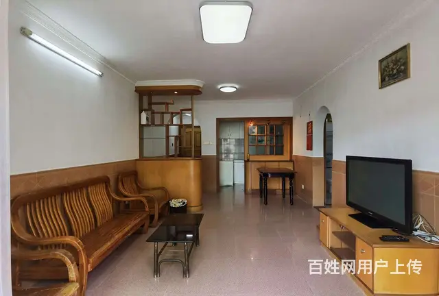 拱北关口迅发苑精装2房2厅出租，租价2800。近关口 - 图片 1