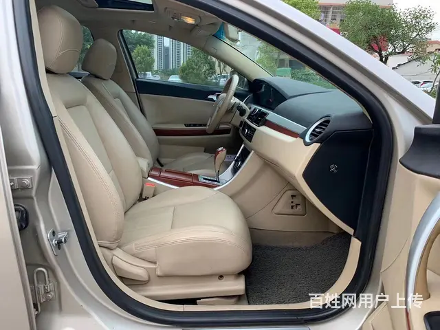 荣威550 2009款 1.8 手自一体 DVVT 启臻版 - 图片 3